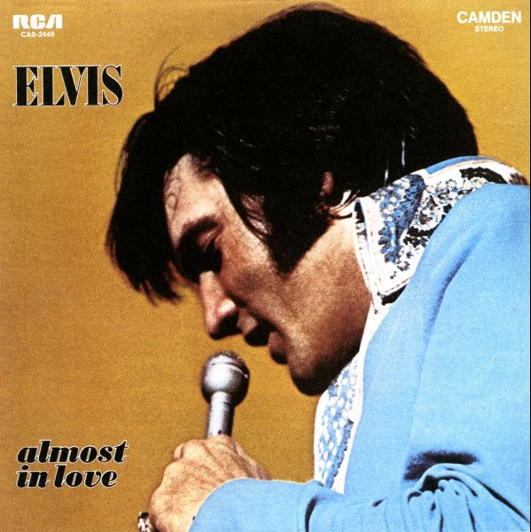 LP Almost In Love RCA Camden CAS 2440